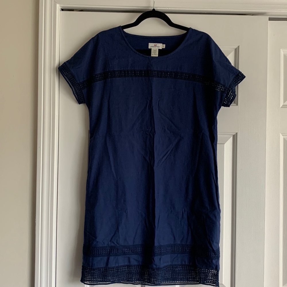 Vineyard Vines Navy short sleeved shirt